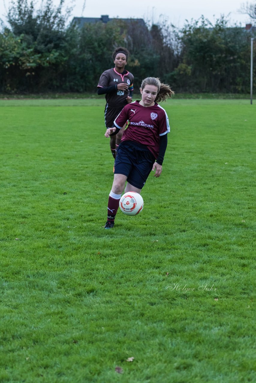 Bild 57 - C-Juniorinnen Halstenbek-Rellingen - St.Pauli : Ergebnis: 0:5